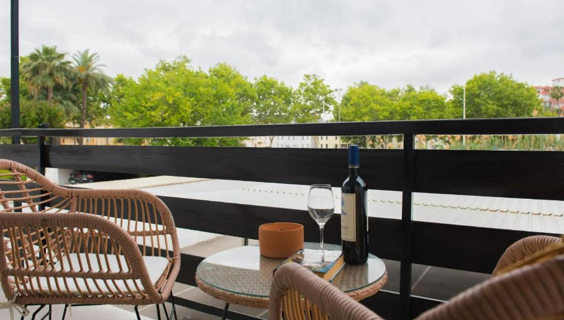 La Casita Bonita - 30M From The Arenal Beach - Private Parking خافييا المظهر الخارجي الصورة