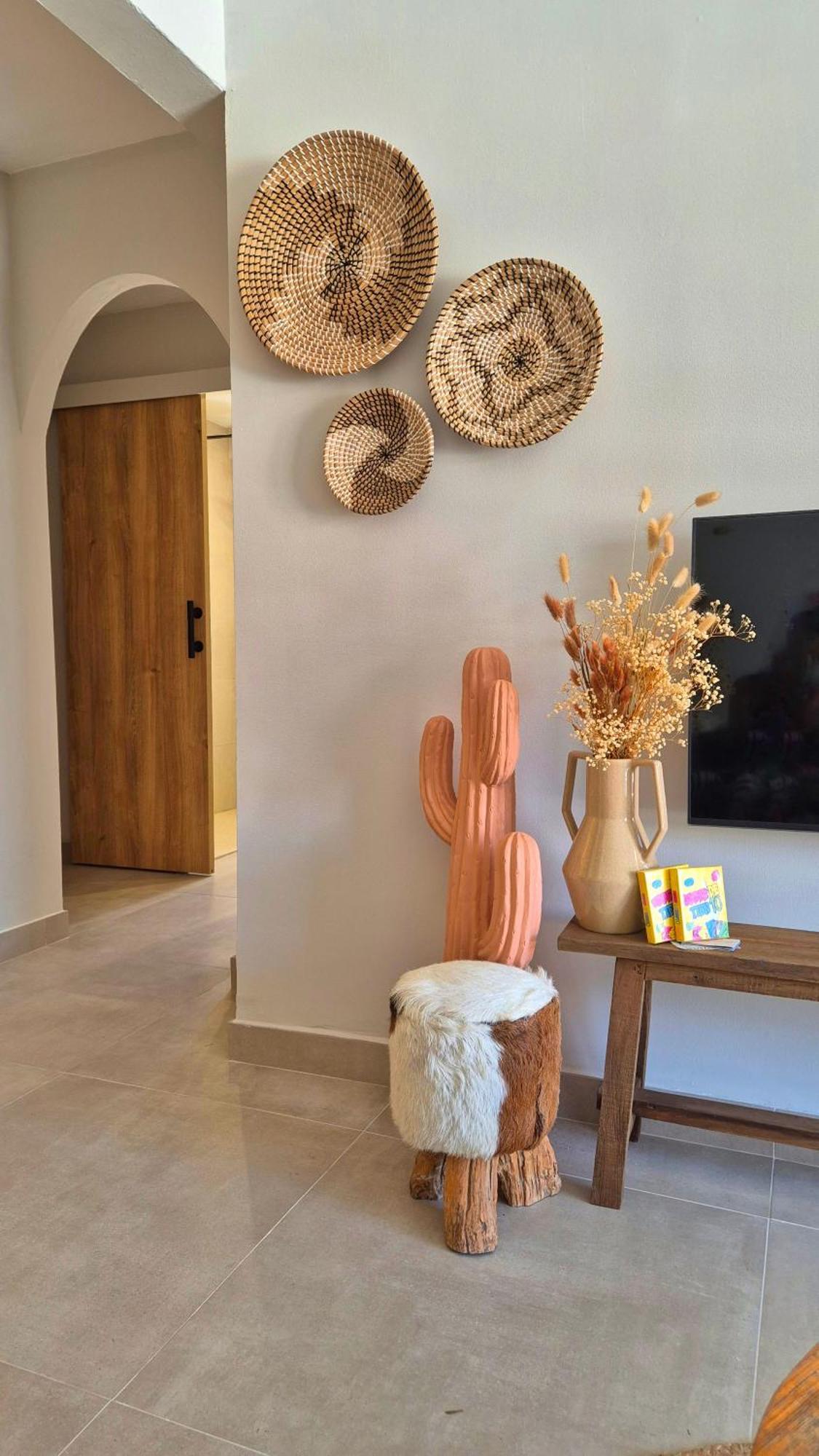 La Casita Bonita - 30M From The Arenal Beach - Private Parking خافييا المظهر الخارجي الصورة
